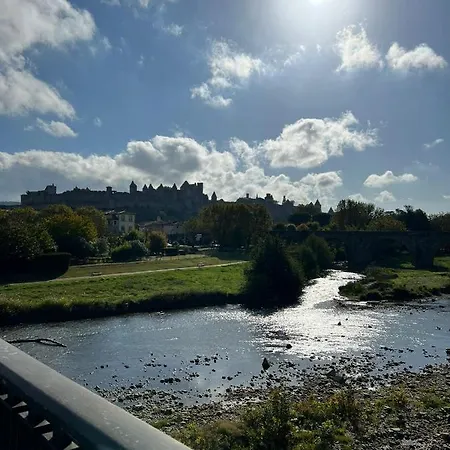 Апартаменты Le Reve Bleu Hyper-centre Каркассон