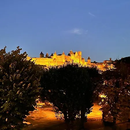 Le Reve Bleu Hyper-centre Апартаменты *